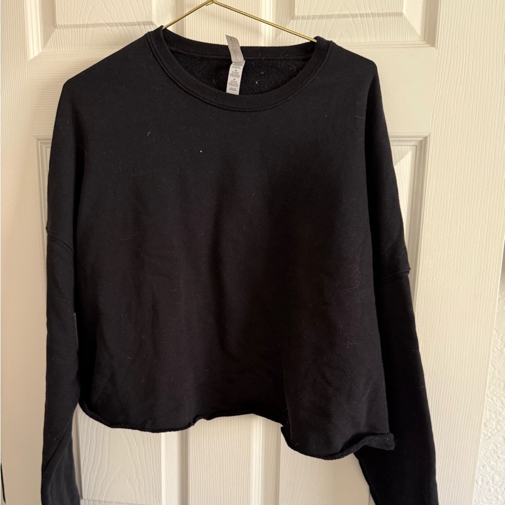 Bella Canvas Women's Black Cropped sweatshirt